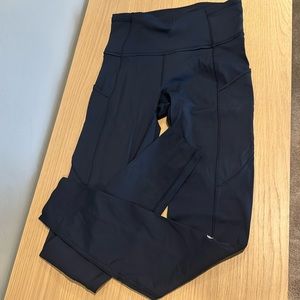 Lululemon - Fast and free legging - size 4 - Navy